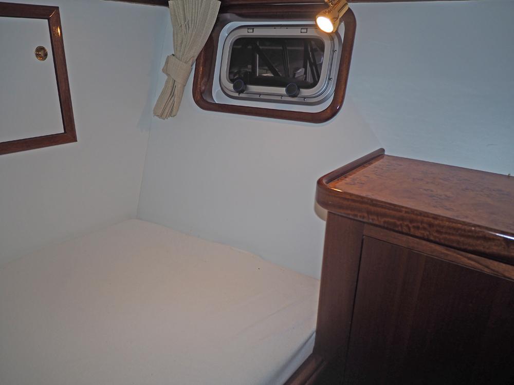 Aft cabin, Accommodation